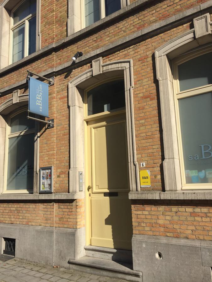 萨巴永住宿加早餐酒店 伊普尔 外观 照片
